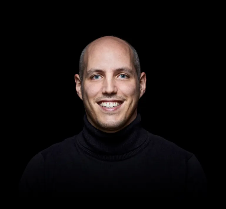 Porträt von Cedric Larrat